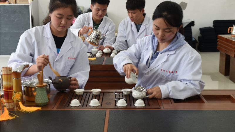 药店拔罐水泡处理药：揭秘其背后的中医智慧